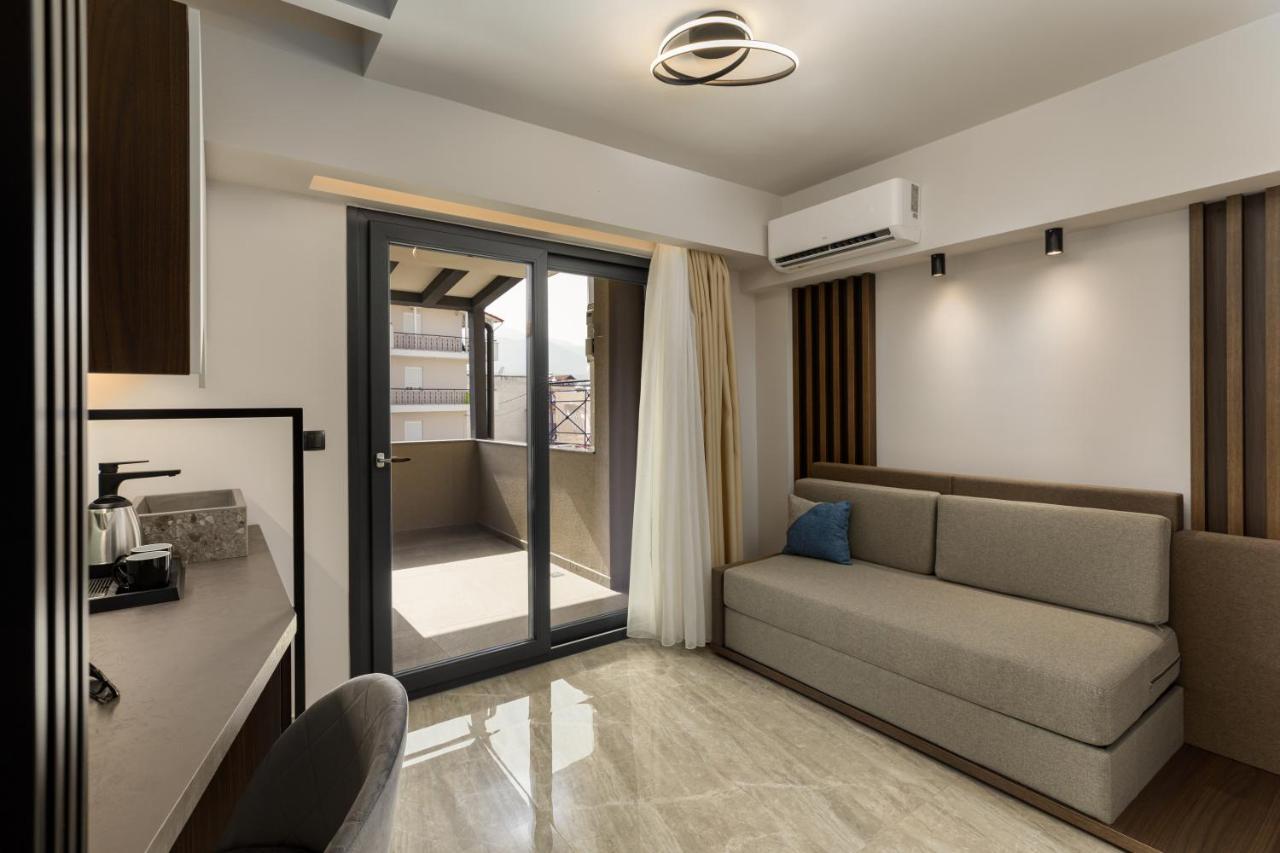 ليبتوكاريا Costa De Luxe Suites المظهر الخارجي الصورة