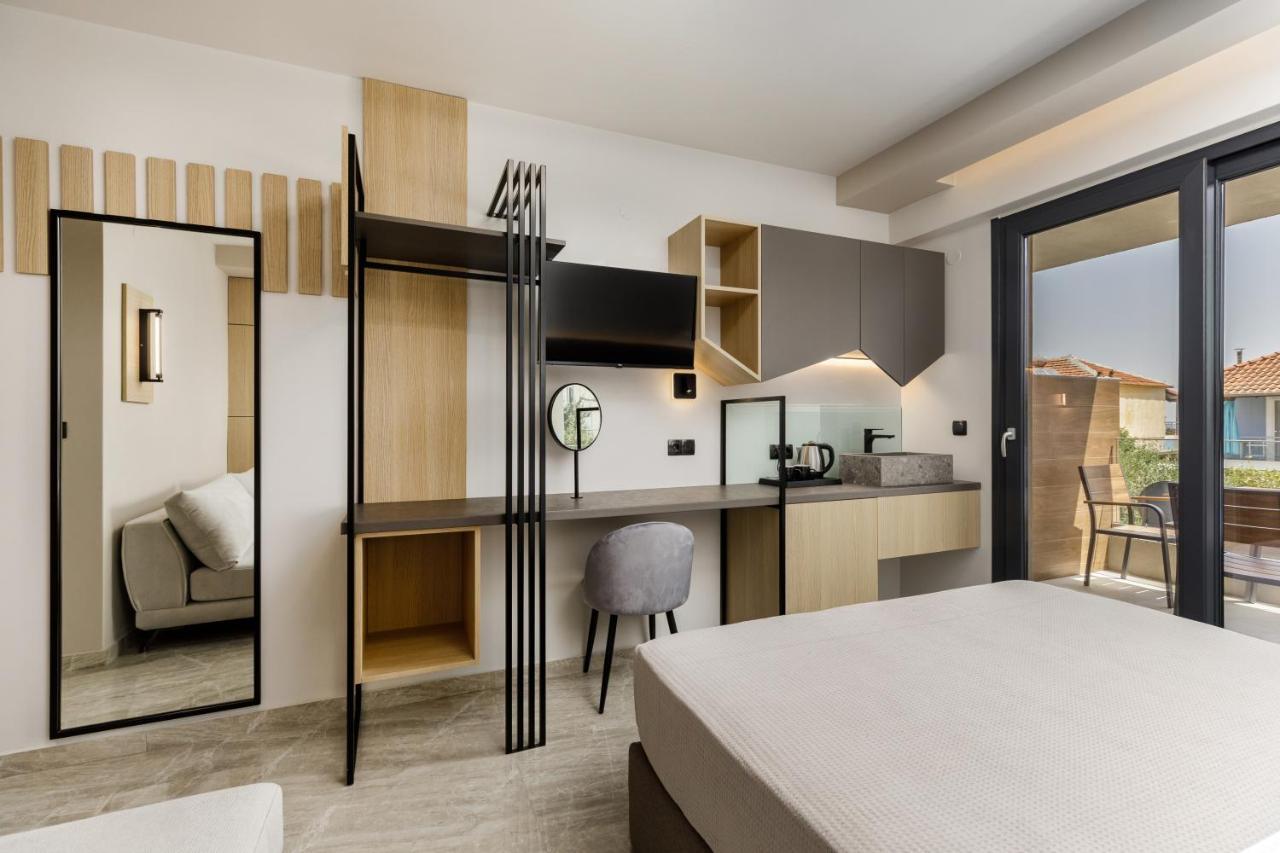 ليبتوكاريا Costa De Luxe Suites المظهر الخارجي الصورة