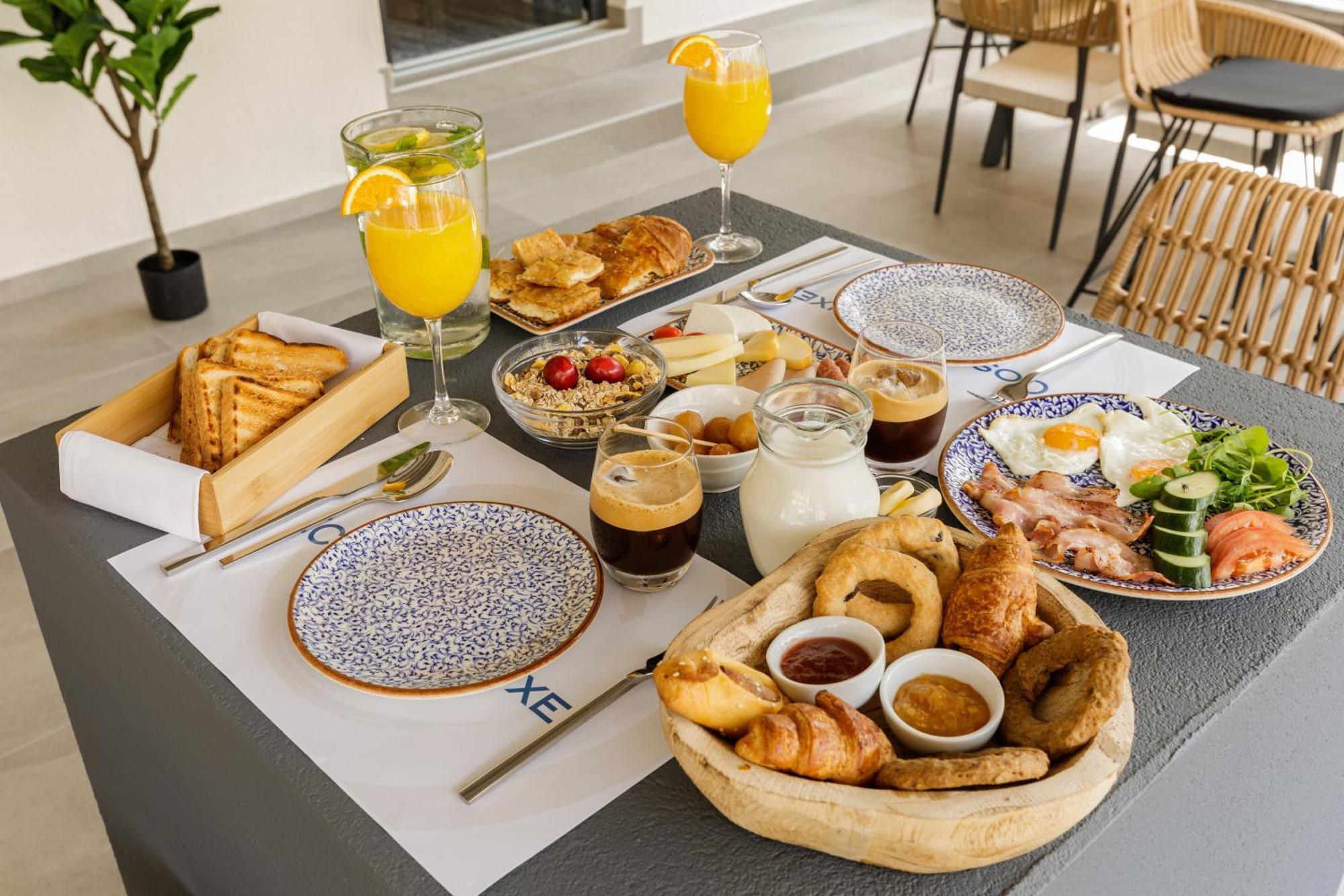 ليبتوكاريا Costa De Luxe Suites المظهر الخارجي الصورة